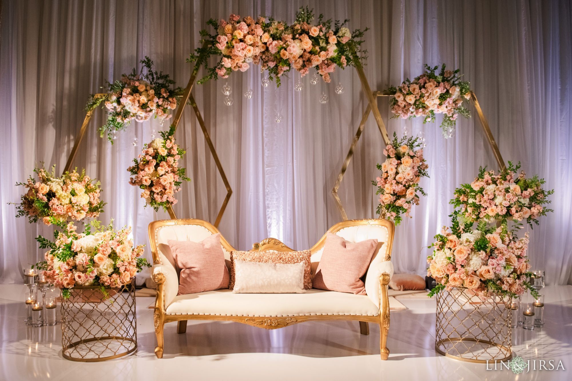 Trendy Stage Backdrop Ideas That You Cannot Miss