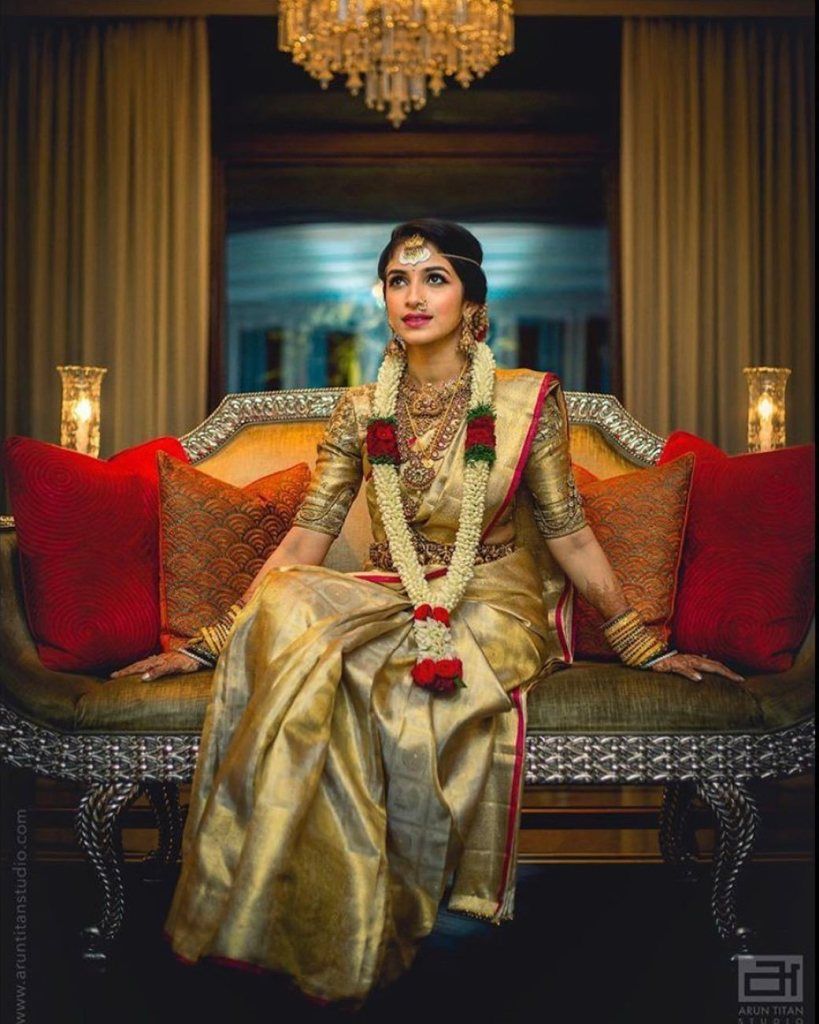 Gold Kanjeevaram Saree For Brides That Is Simply Magnificent