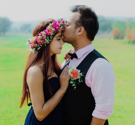 5 Rules To Dress for Pre-Wedding Photo-shoot