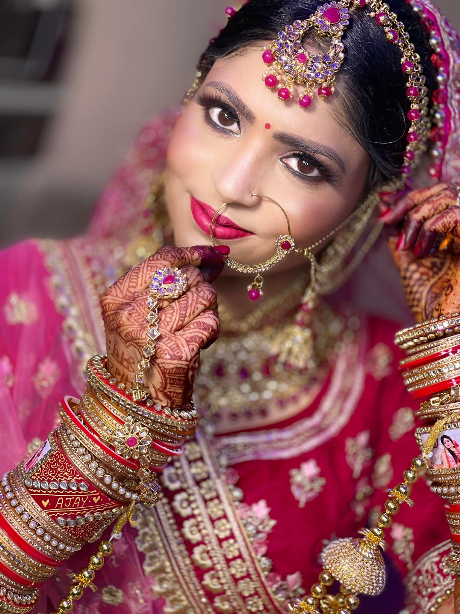 Pin by 𝙶𝚄𝚁𝙸 ♥ on ʙʀɪᴅᴀʟ☆ | Indian bridal dress, Indian wedding  photography poses, Indian bridal photos