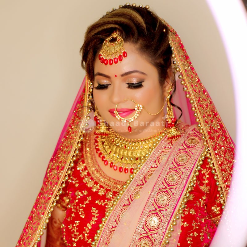 Rahul Hair Stylist Academy | Bridal Makeup Artist in Delhi NCR | Shaadi  Baraati