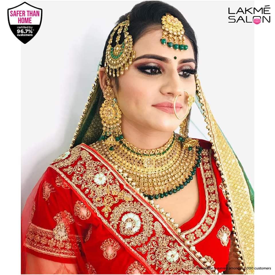 Lakme Salon Bridal Makeup Artist In