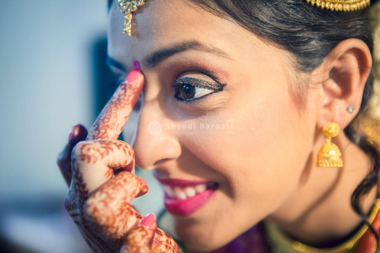Makeup Girl By Pooja Malani