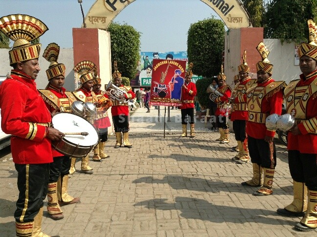 Jagmohan Lahore Band