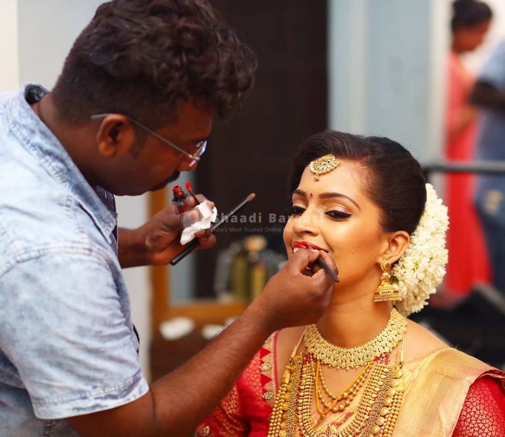 Vijesh Makeover Studio | Bridal Makeup Artist in Kerala | Shaadi Baraati