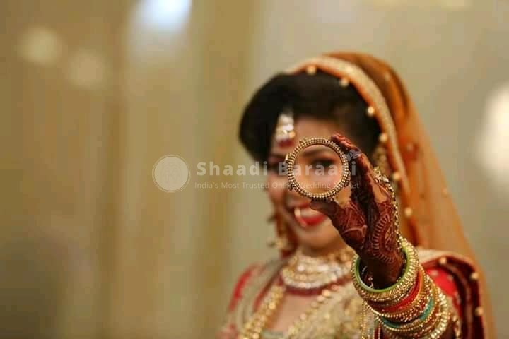 Reena Digital Photo Studio